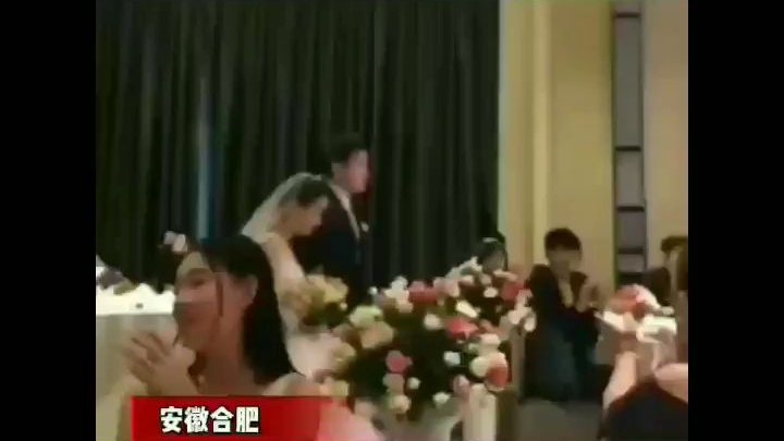 新郎为报复新娘出轨姐夫,婚礼现场播放新娘出轨视频